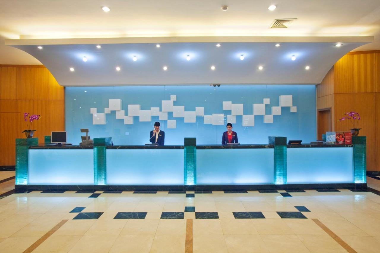Crowne Plaza Zhanjiang Kang Yi, An Ihg Hotel Buitenkant foto