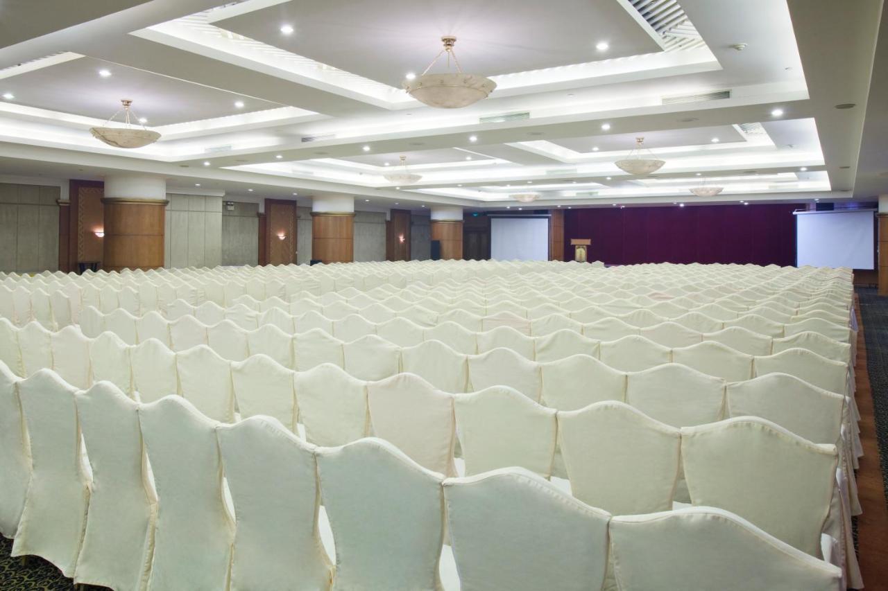 Crowne Plaza Zhanjiang Kang Yi, An Ihg Hotel Buitenkant foto
